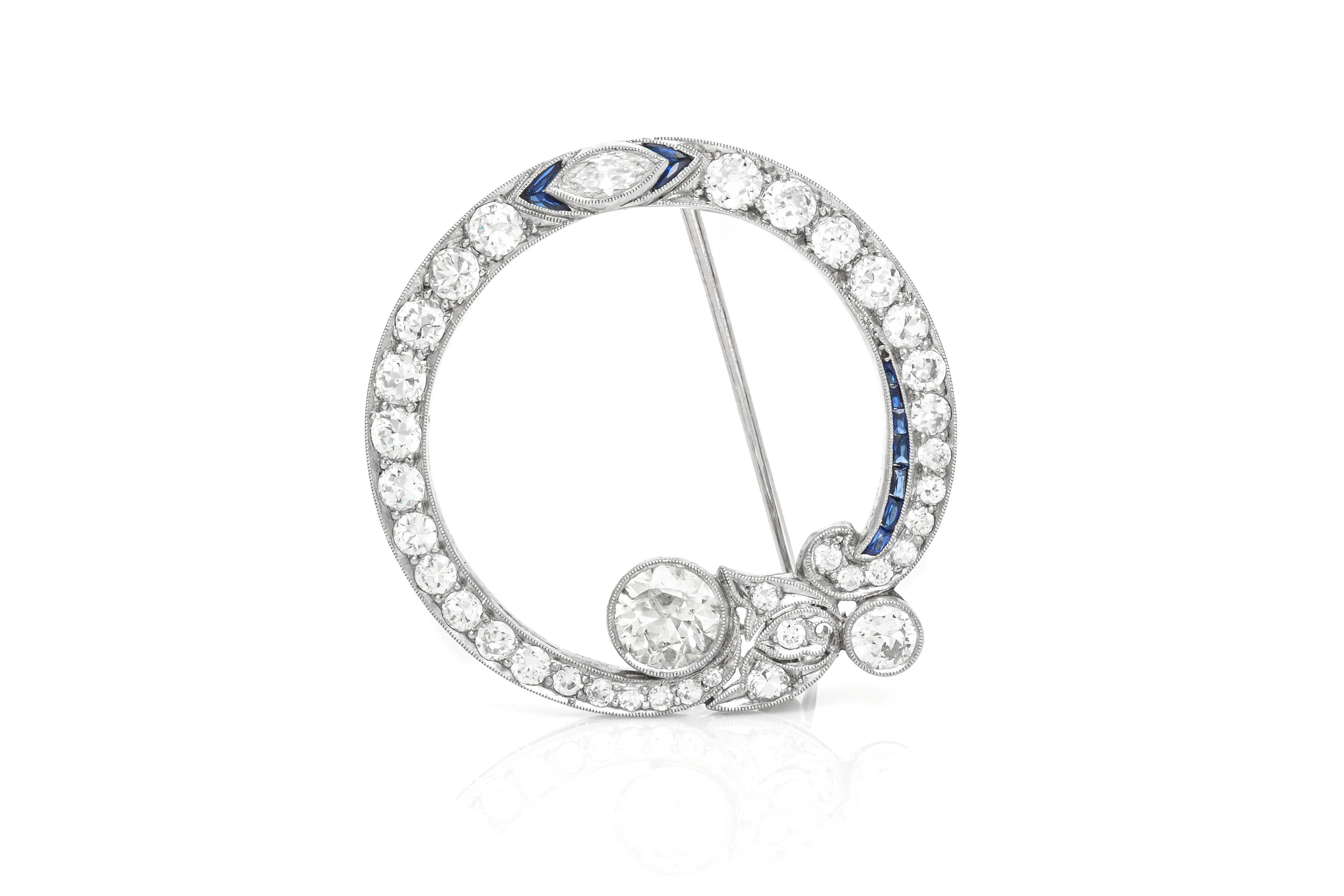 Antique Art Deco 1930s 3.50 Carat Diamond Circle Brooch