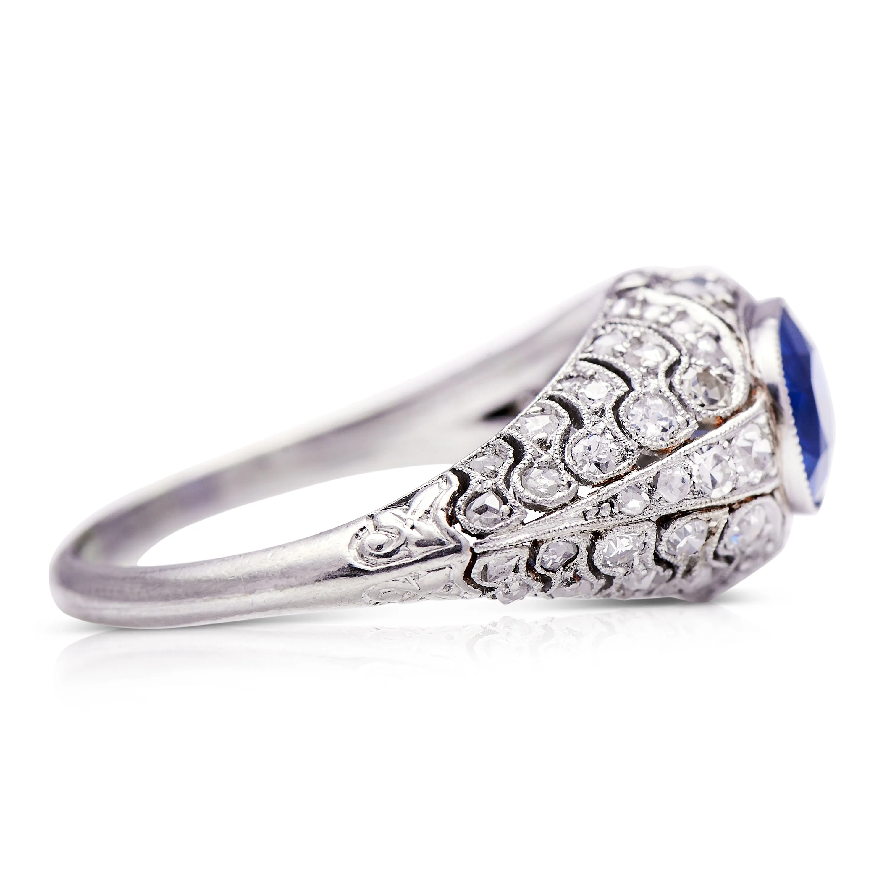 Antique | Belle Époque, sapphire & diamond ring