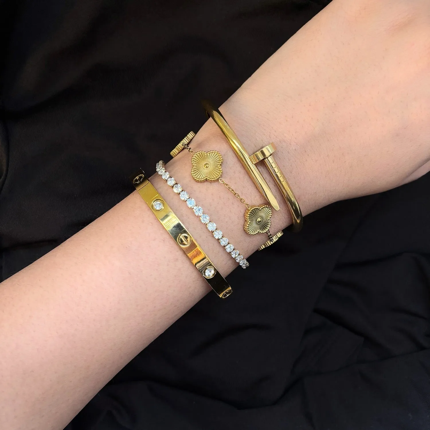 Chic stack