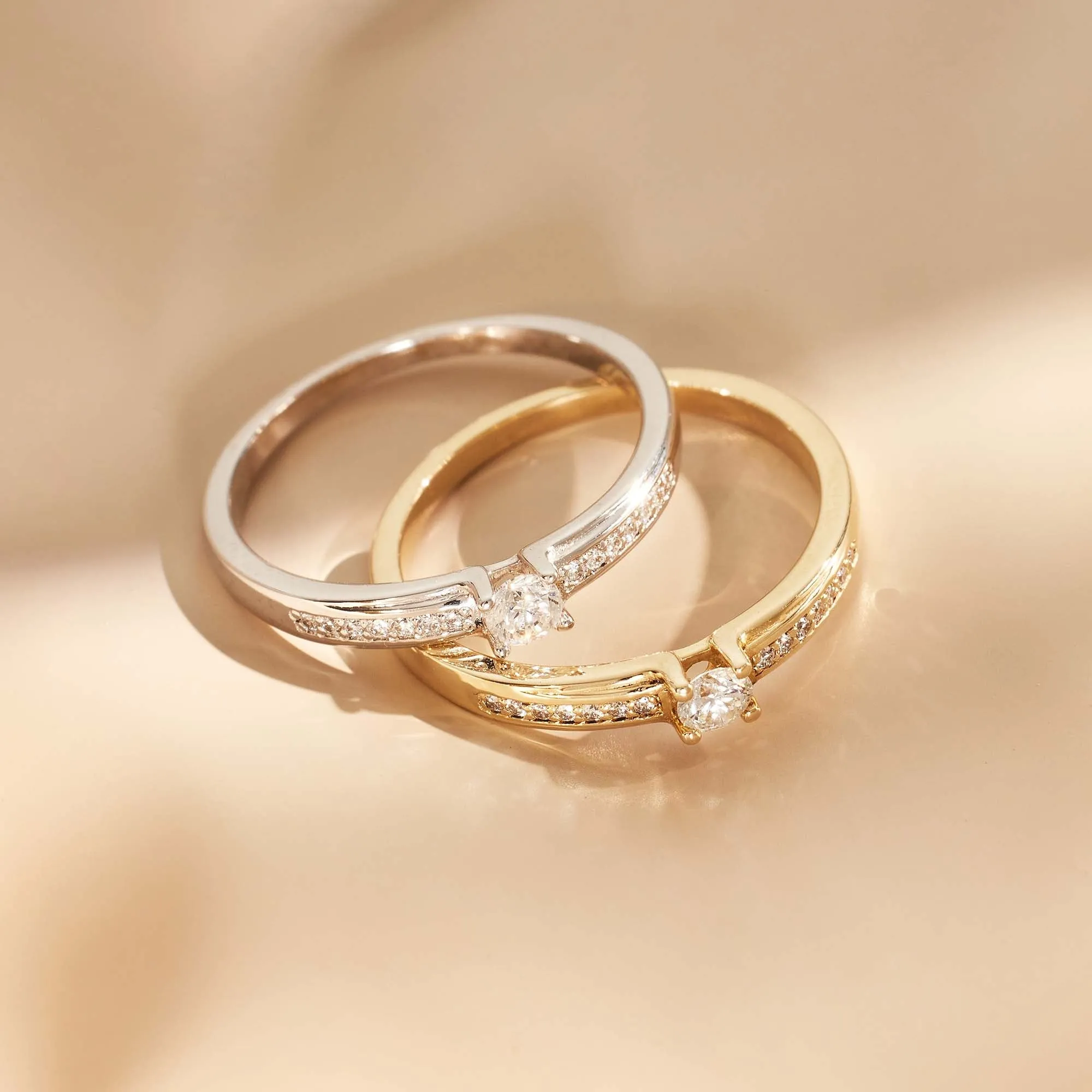 De la Paix Madeline 14 karat gold ring with diamond 0.20 carat