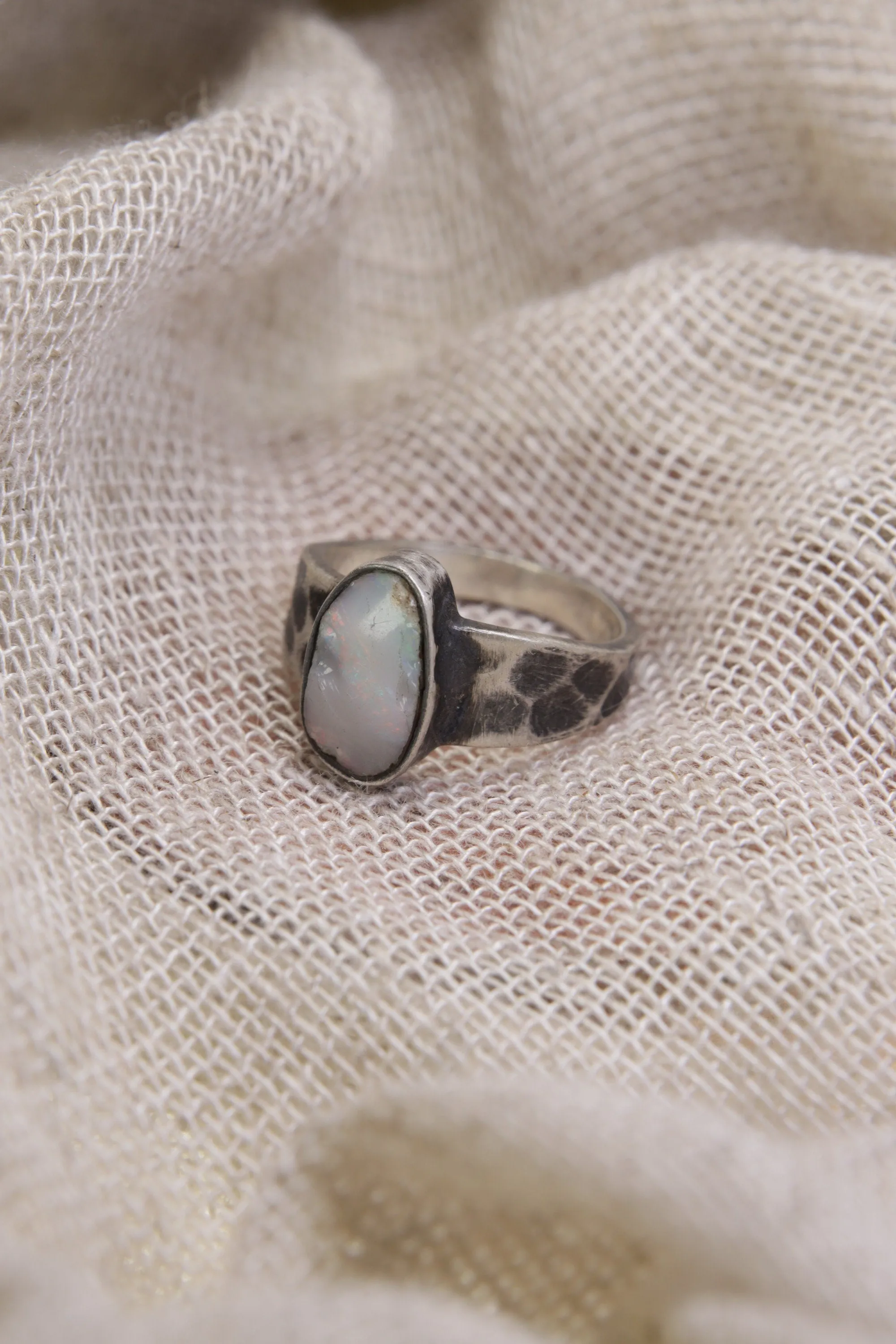 Enchanted Spectrum: Sterling Silver Ring with Australian Lightning Ridge Gem Opal - Textured & Oxidised - Size 7 - NO/01