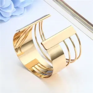 Golden Hollow Unique Wide Bangle