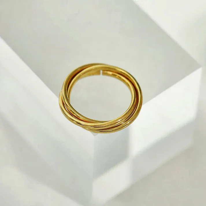 HACKNEY NINE // ESTELLA RING