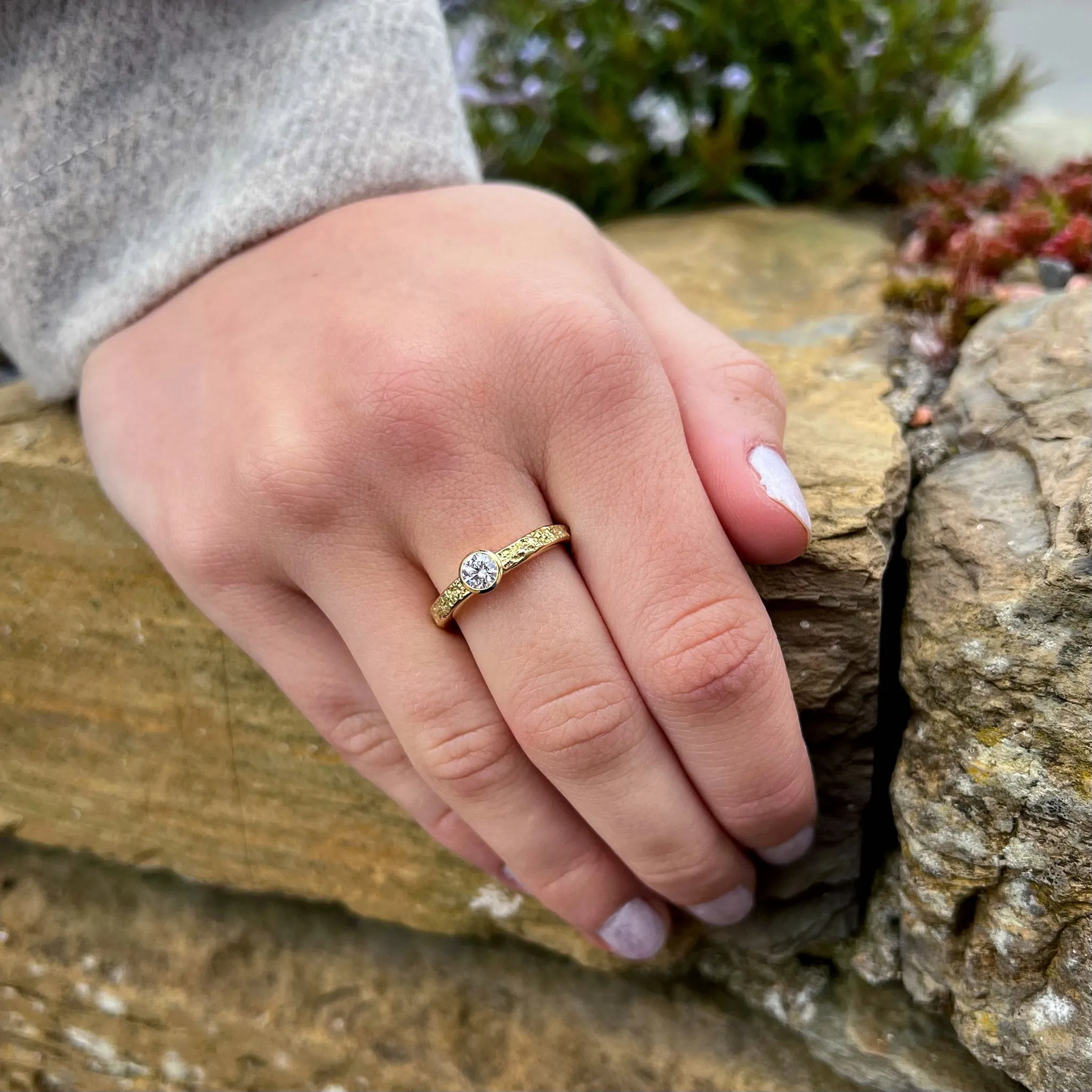 Matrix 0.25ct Diamond Ring in 18ct Yellow Gold