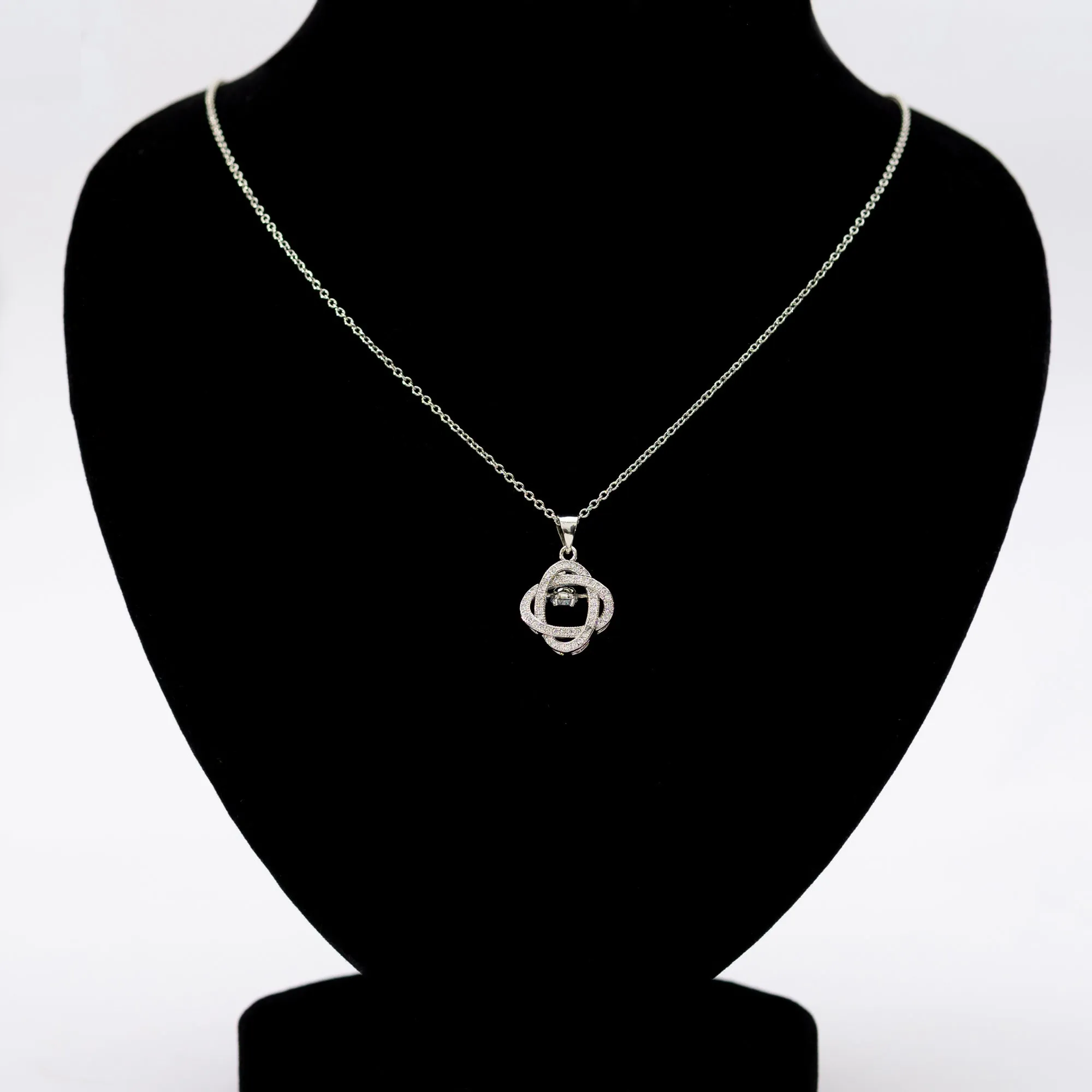 SHINY ROUNDED PENDANT
