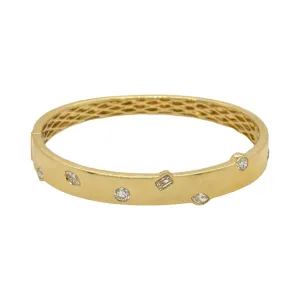 STAGGERED MULTI DIAMOND BANGLE