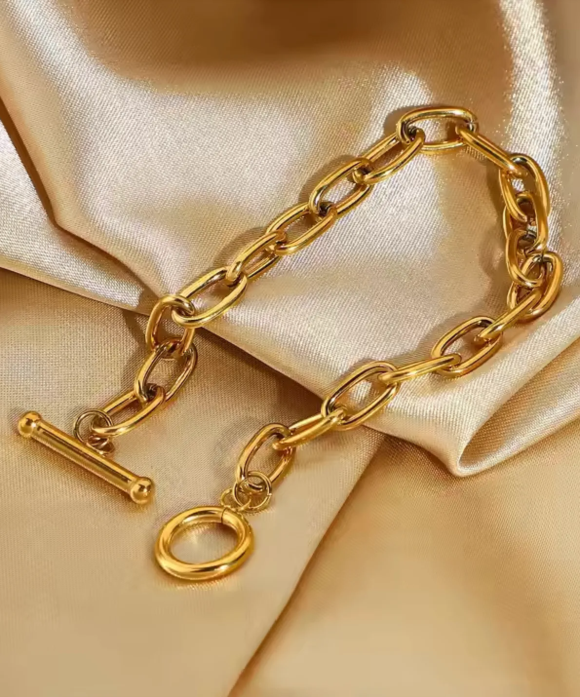 Toggle Link Bracelet