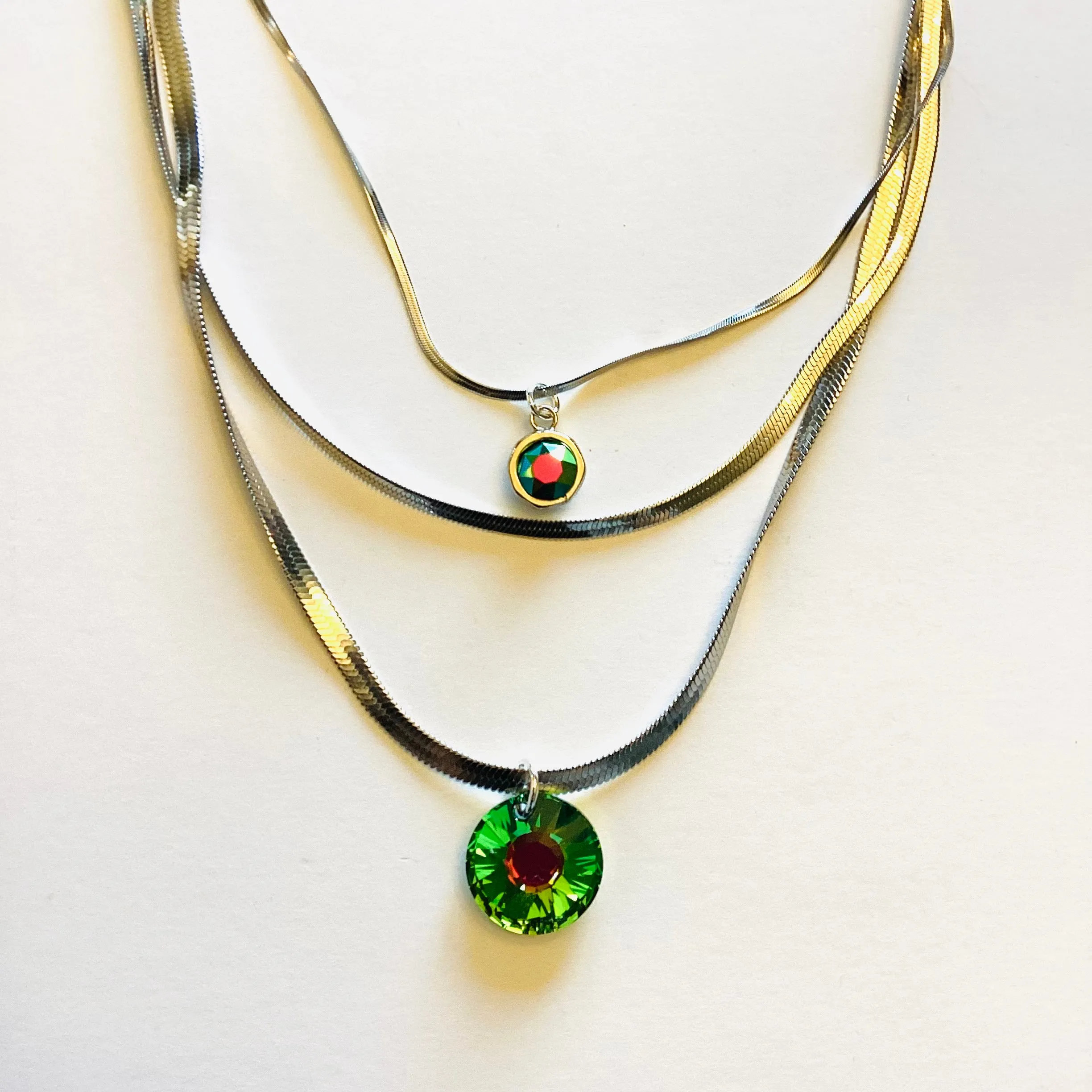 Triple Strand Necklace in Metallic Medium Vitrail