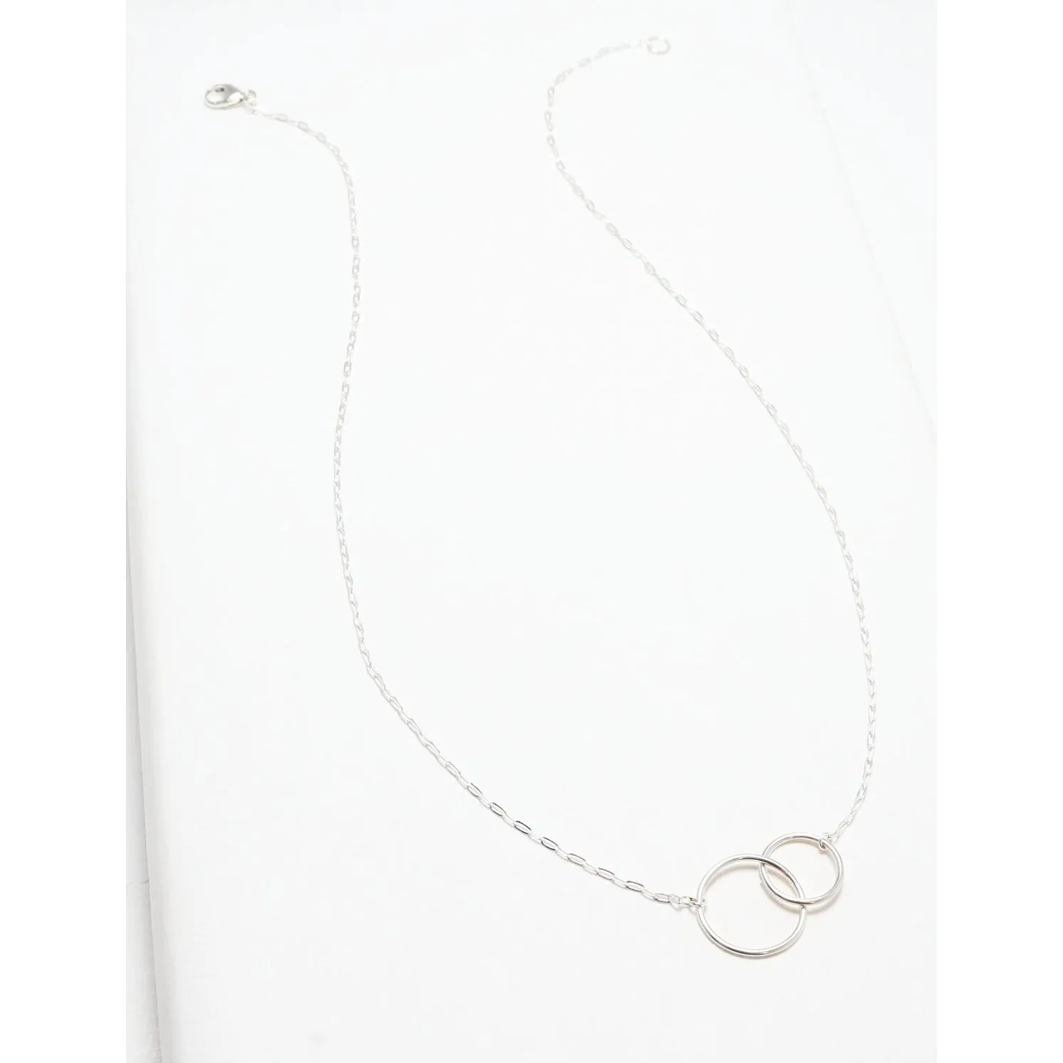 Unity Linked Dainty Circle Silver Necklace