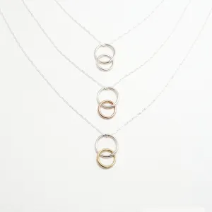 Unity Vertical Linked Circle Silver Necklace