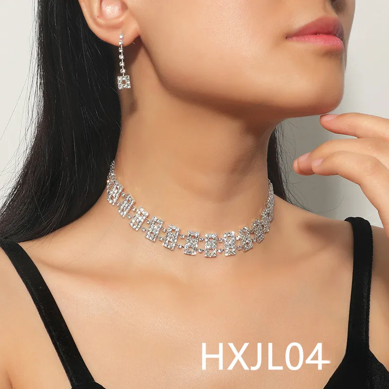 Wholesale Full Diamond Flower Shiny Necklaces